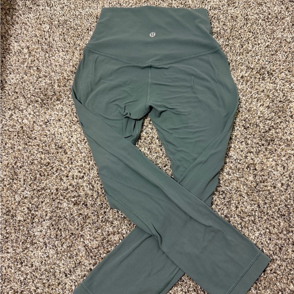 Lululemon Fast & Free Leggings - Picture 2 of 2